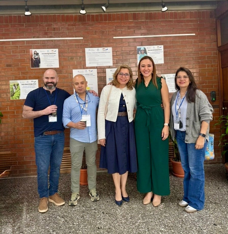 Centro Clínico Cabeza y Cuello participa en el Curso de Microcirugía Laríngea 2026 - Dr. Armin De Luca, Dr. Luis Quiroa, Dra. Xiomara Amador, Dra. Gladys Izquierdo, Dra. Liza Viscovich.